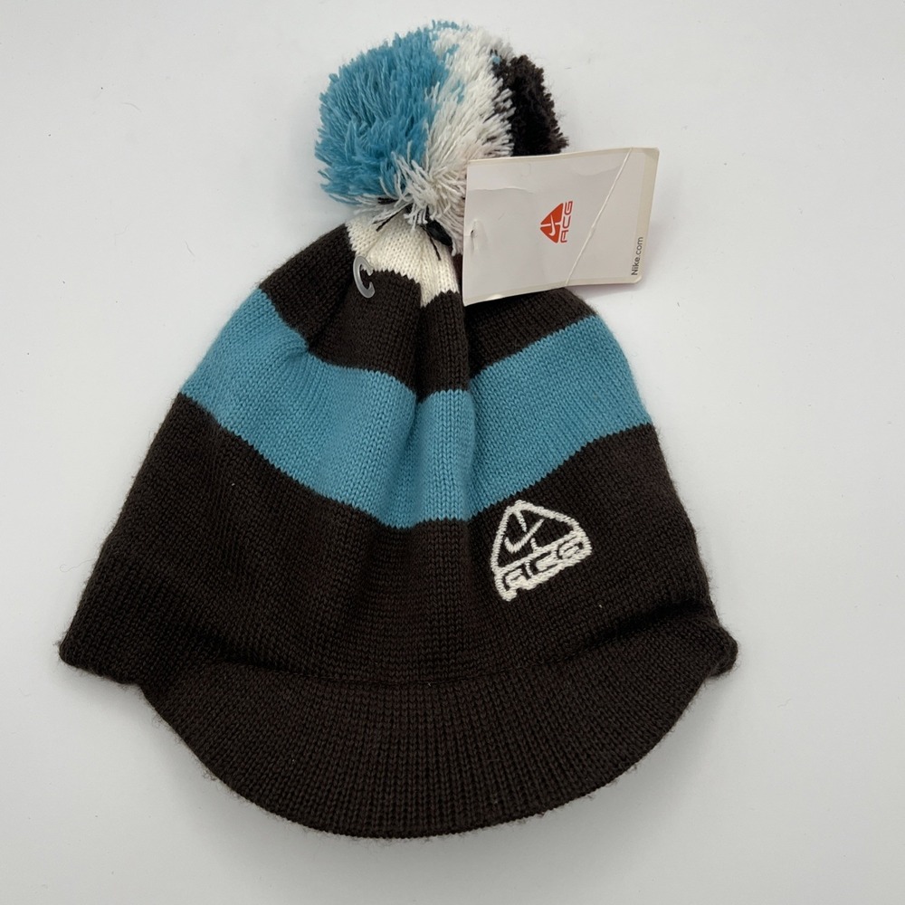 NWT Nike ACG Brimmed Hat Knit Pom Beanie Striped Wool Blend Fleece Lined Winter